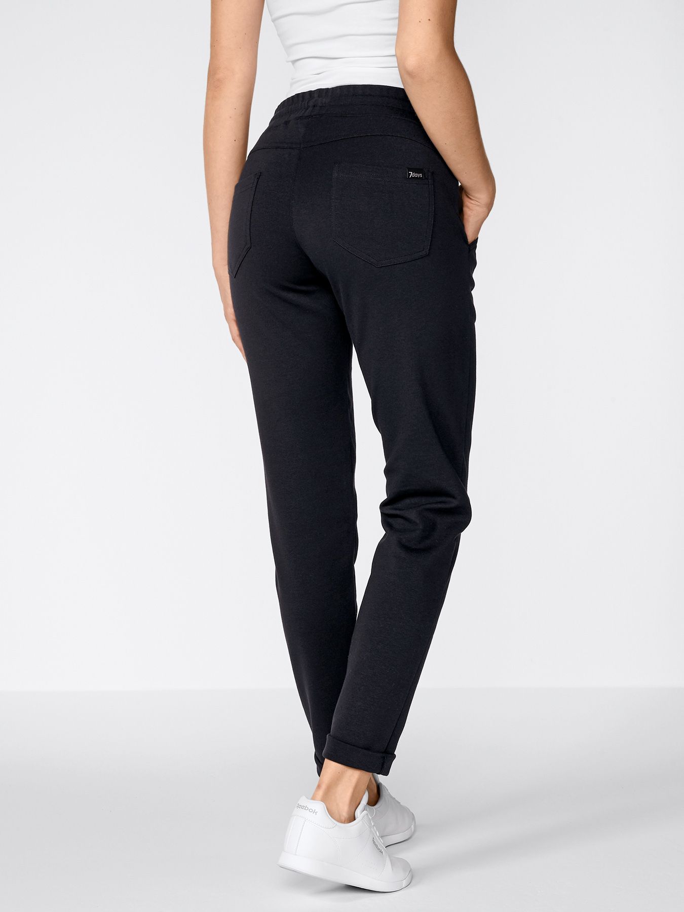 Comfortabele damesbroek PETRA – ondoorzichtige interlock jersey